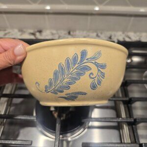 McCoy Pottery USA #7027 Pale Yellow Mixing Bowl Blue Bluefield Flower Leaves Cut